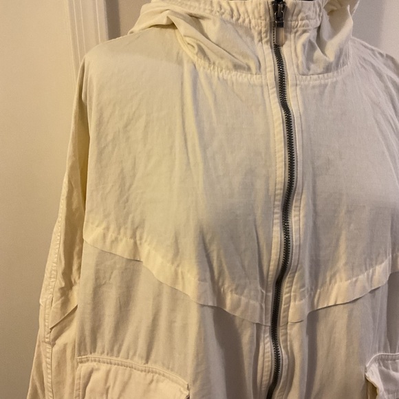 🤎 Nike Icon Clash Pale Vanilla Jacket Size - Picture 6 of 14